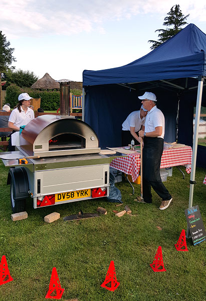 mobile woodfired pizza oven