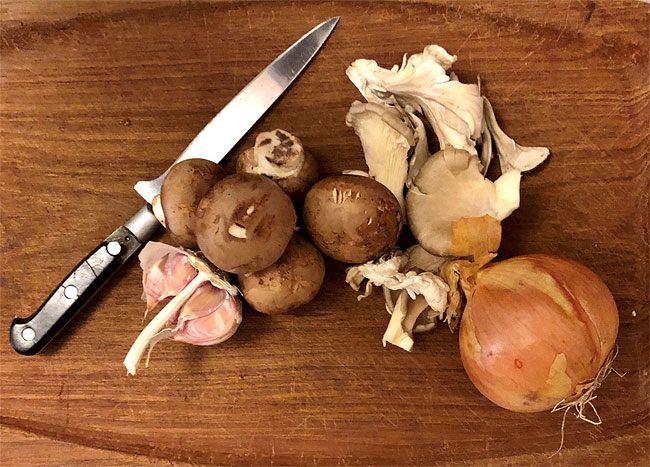 mushrooms and onion