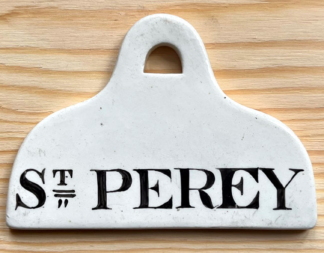 St-Perey sign